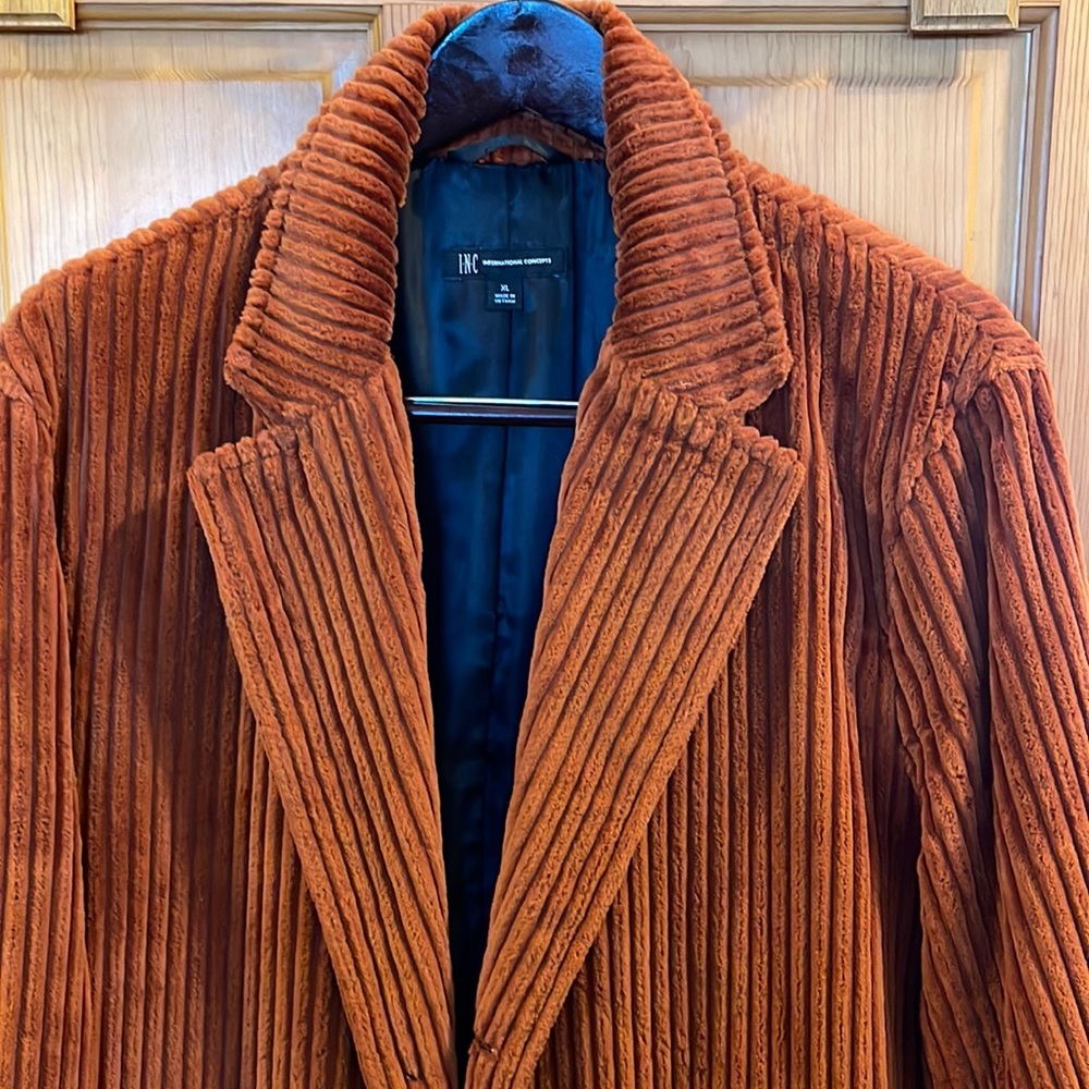 Men’s wide wale corduroy walking coat